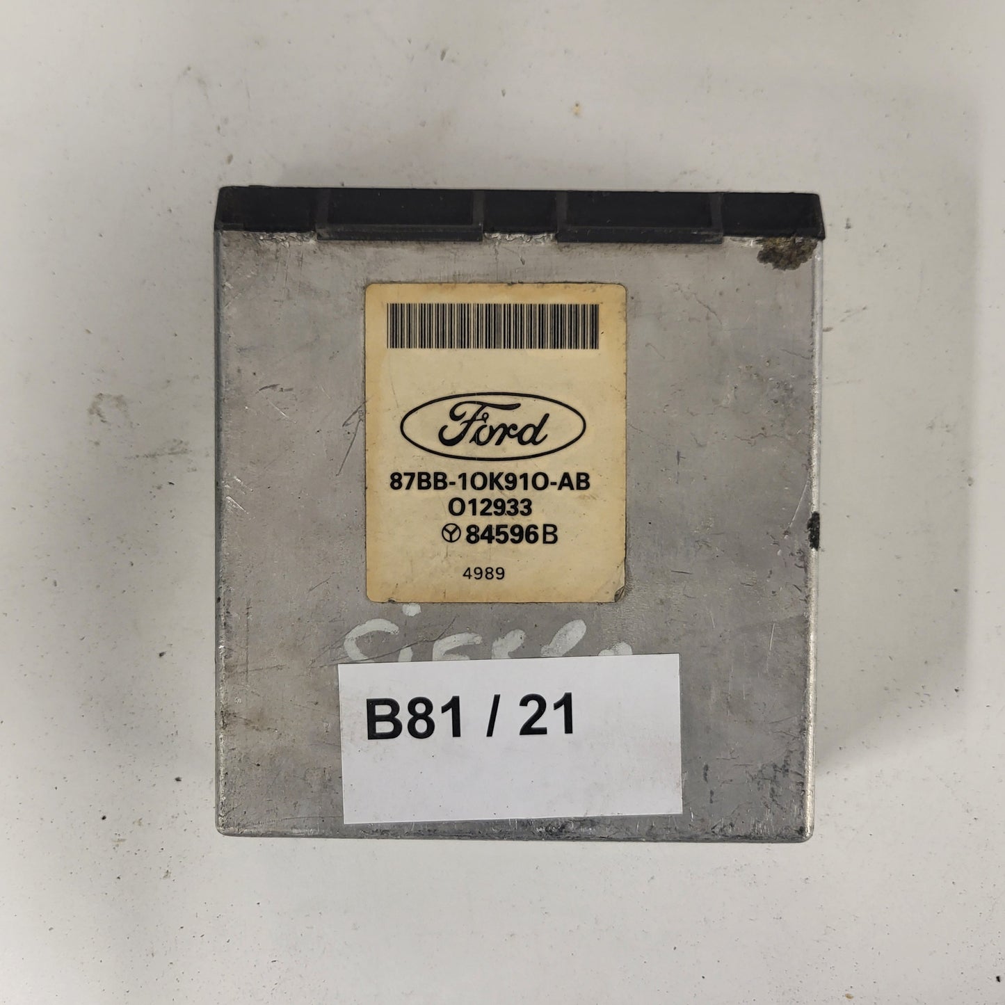 FORD SIERRA ECU / 87BB-10K910-AB / O12933 / 84596B /