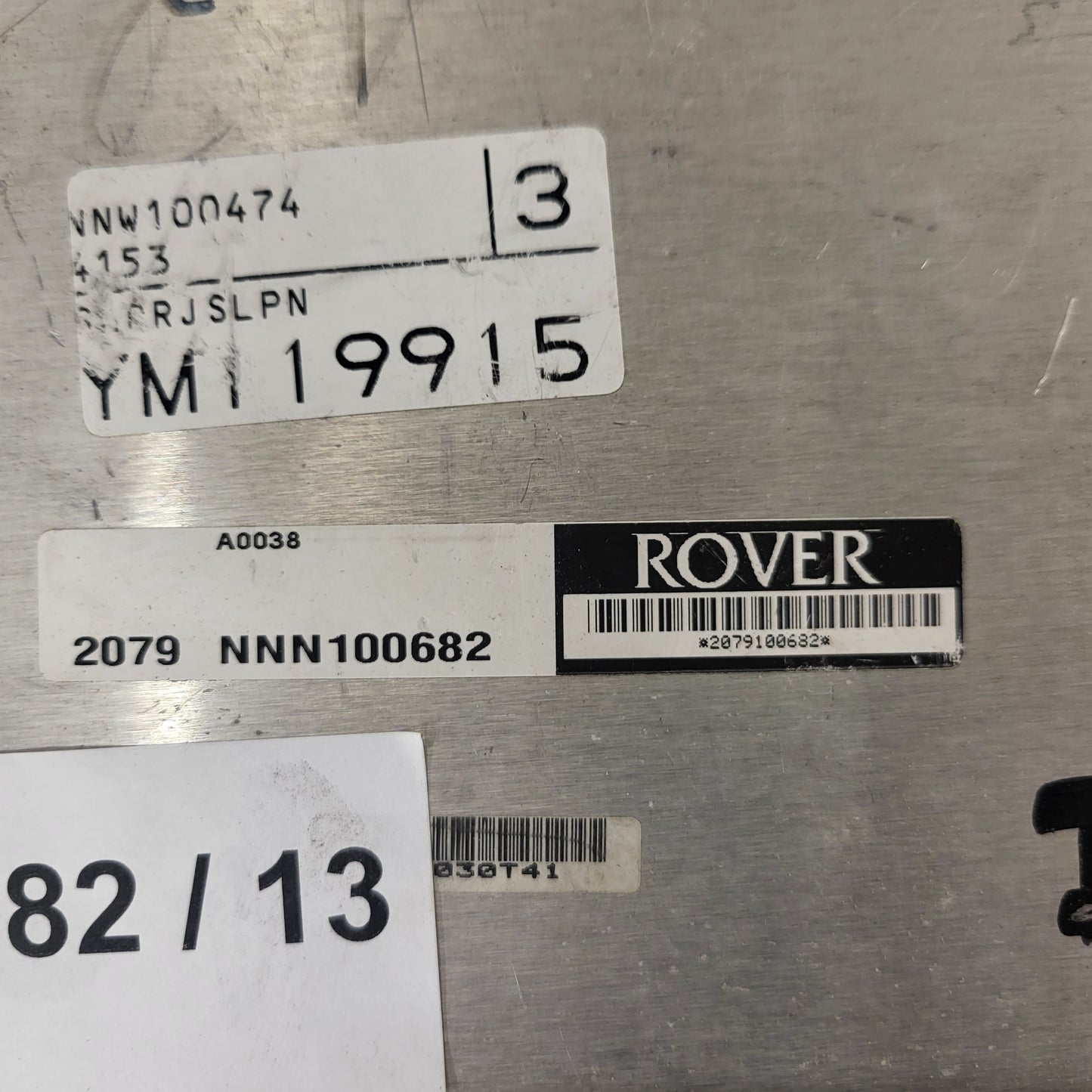 ROVER 75 ECU / NNN100682 / MOTOROLA