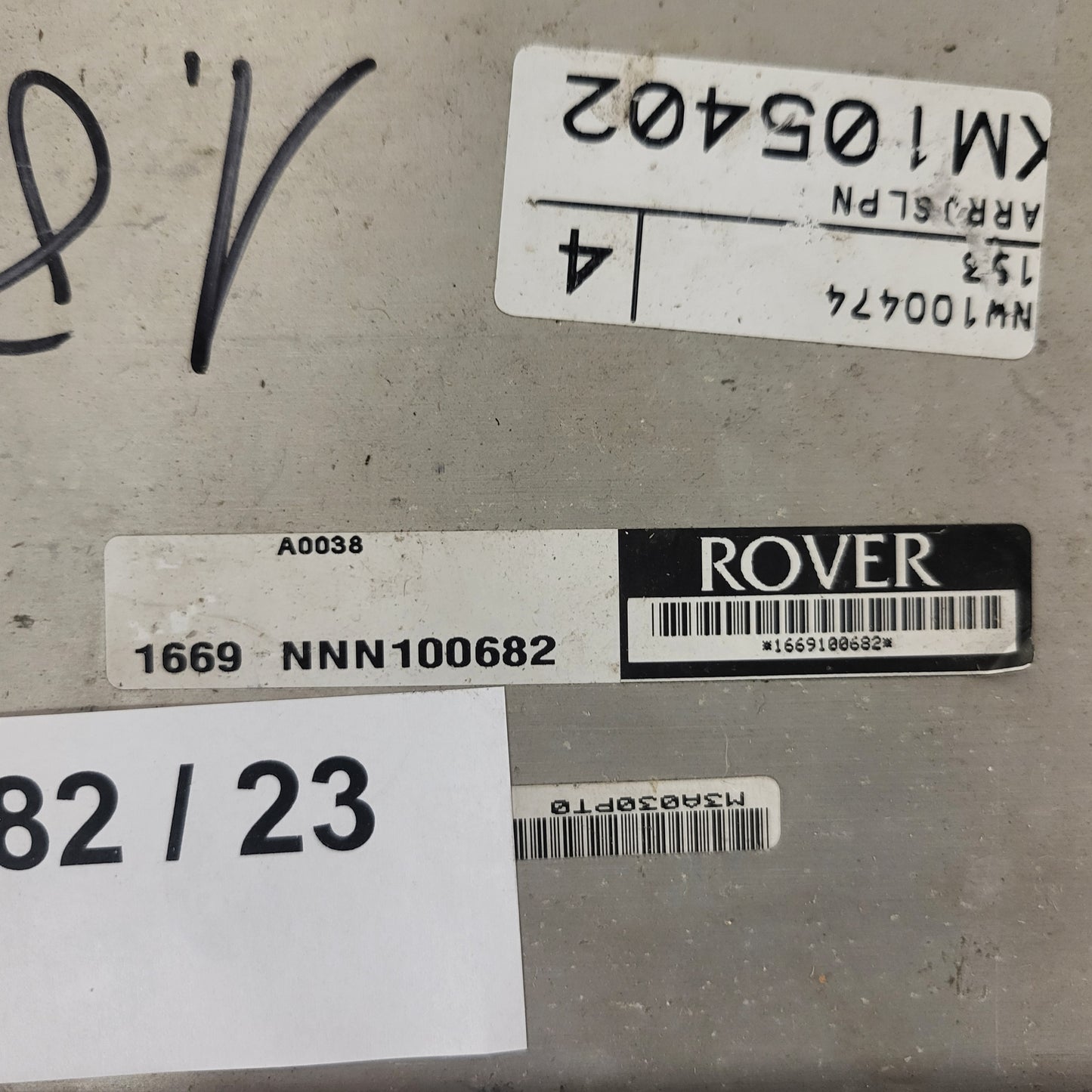 ROVER 75 ECU / NNN100682 / MOTOROLA
