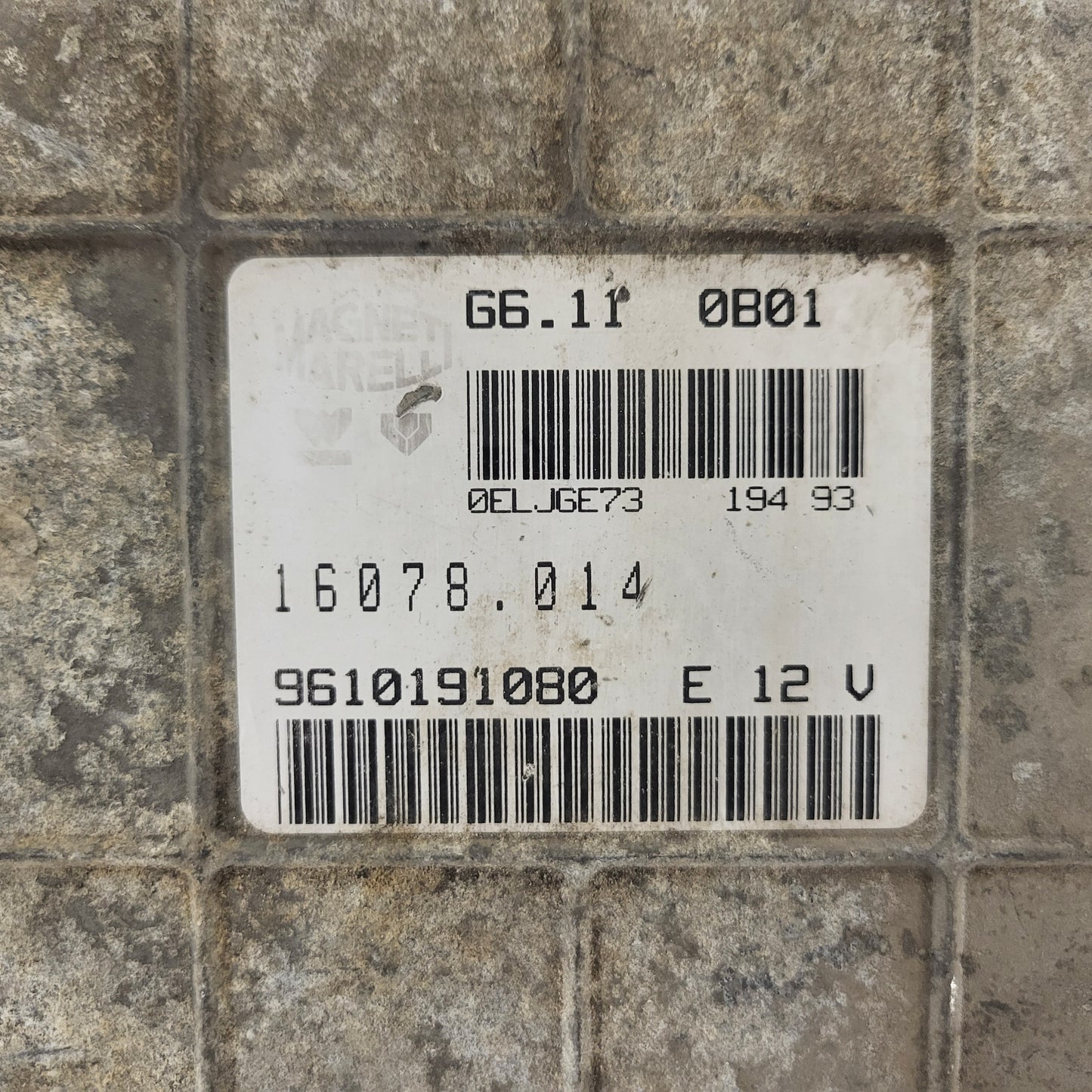 Citroen Peugeot PSA ECU / G6.11 / 16078.014 / 9610191080 / MAGNETI MARELLI