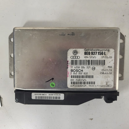 Audi A4 GEARBOX MODULE ECU / 8E0927156L / 0260002810 / 004210E2121 / BOSCH