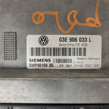 VW POLO 1.2 ECU / 03E906033L / 5WP40194 05 / SIEMENS