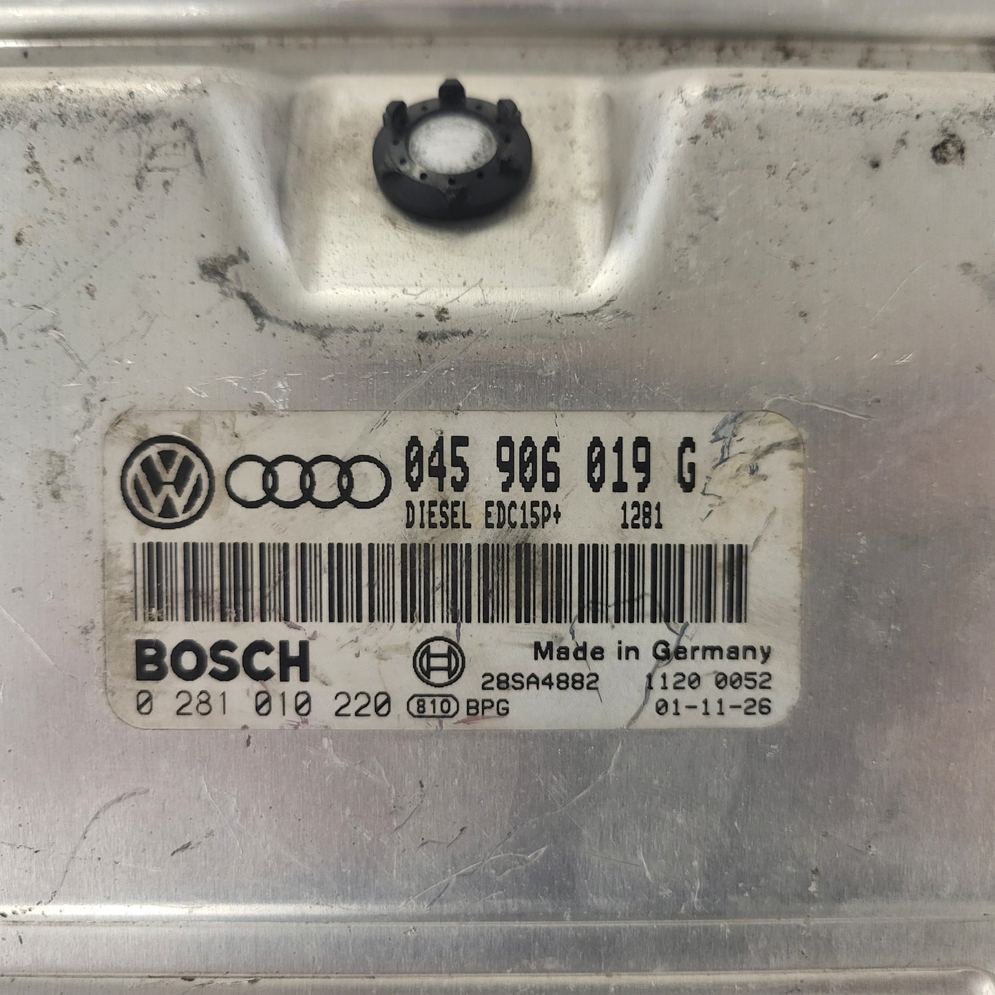 VW POLO ECU / 045906019G / 0281010220 / EDC15P+ / BOSCH