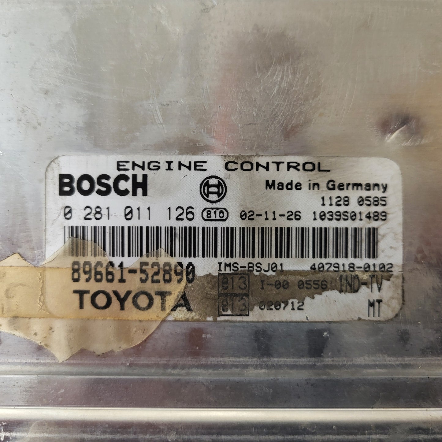 TOYOTA YARIS ECU / 0281011126 / 89661-52890 / 1039S01489 / BOSCH