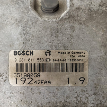 Fiat STILO ECU / 0281011553 / 55198058 / 19247EAA / BOSCH