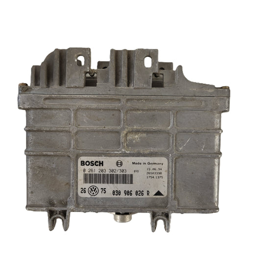 VW ECU / 0261203302/303 / 030906026R / 26SA3398 / BOSCH