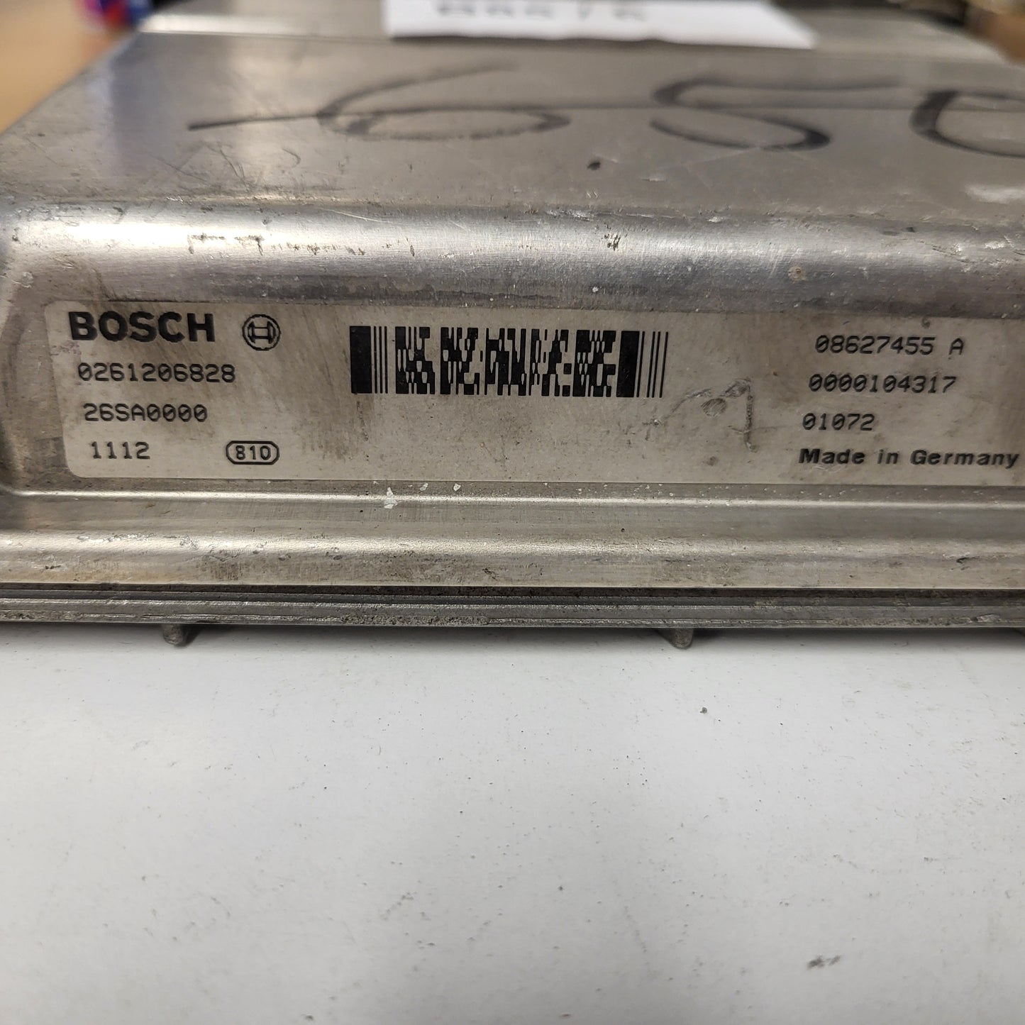 Volvo S60 XC70 ECU / 0261206828 / 26SA0000 / HL.2 / 08627455A / BOSCH