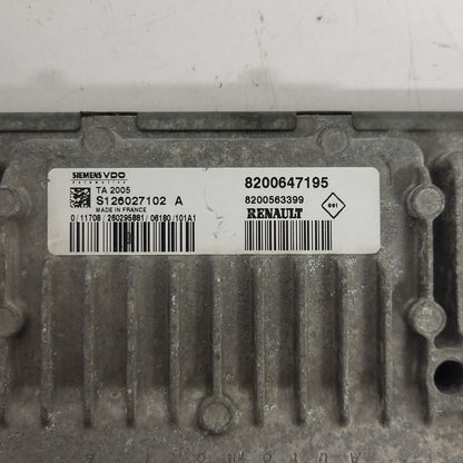 RENAULT CENTRALINA CAMBIO ECU / S126027102A / S126027102 / 8200647195 8200563399 - B85-08 - 2
