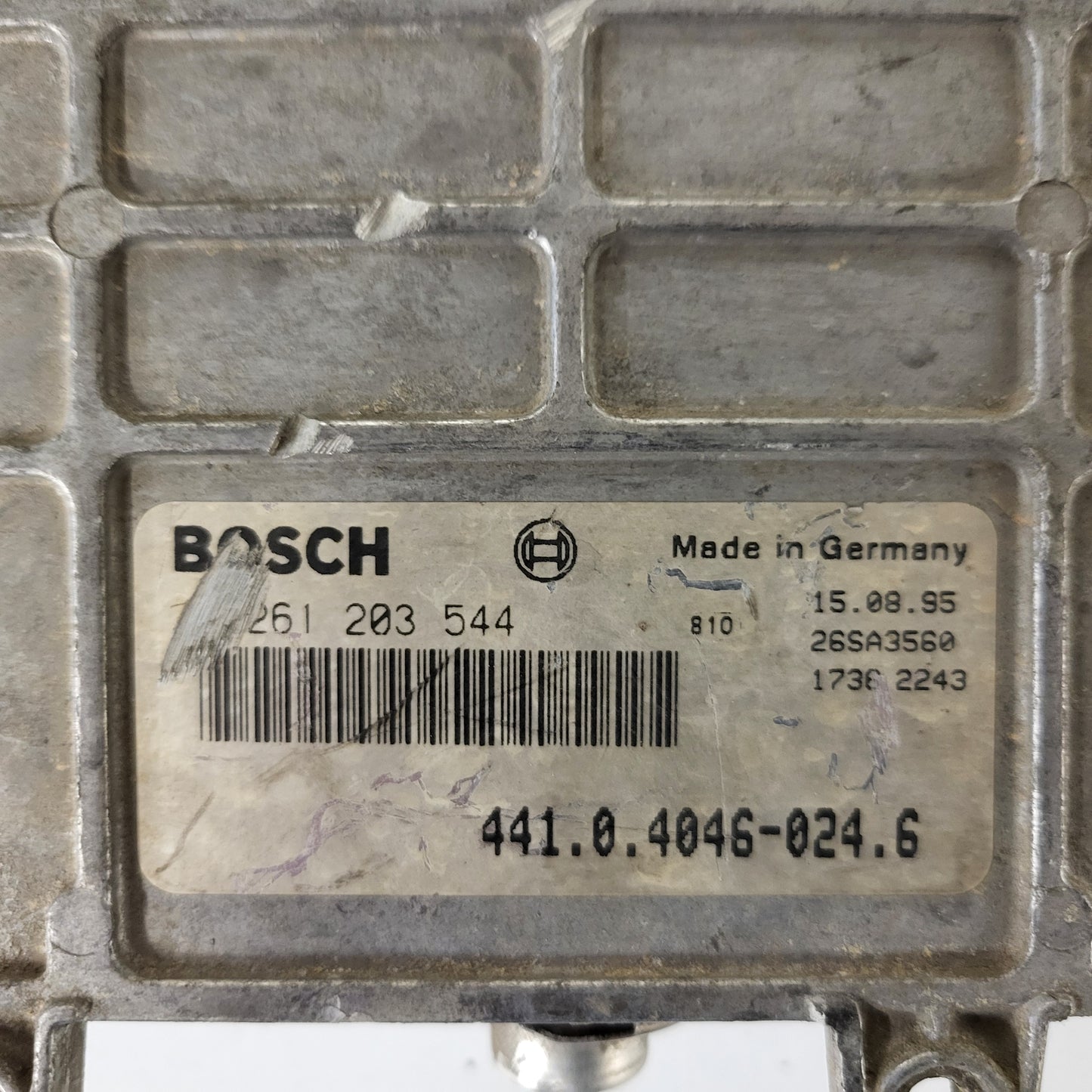 VW ECU / 0261203544 / 441.0.4046-024.6 / 26SA3560 / BOSCH