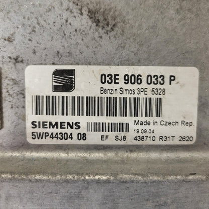 SEAT IBIZA 1.2 ECU / 03E906033P / 5WP44304 08 / SIEMENS