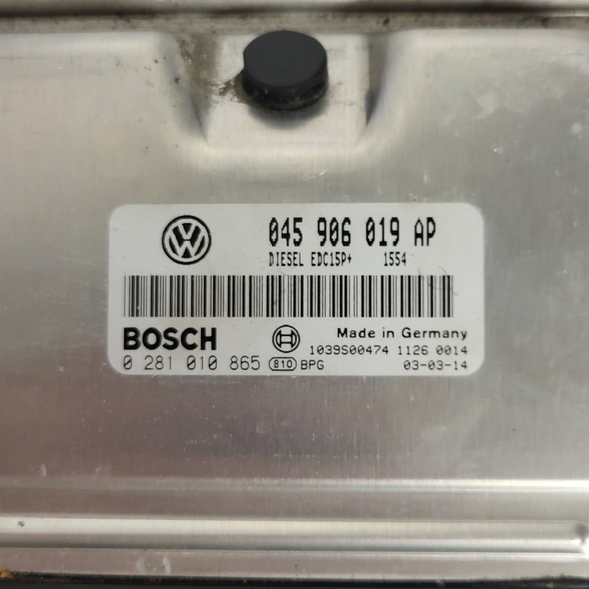 VW GOLF POLO ECU / 045906019AP / 0281010865 / EDC15P+ / BOSCH - B86-24 - 2