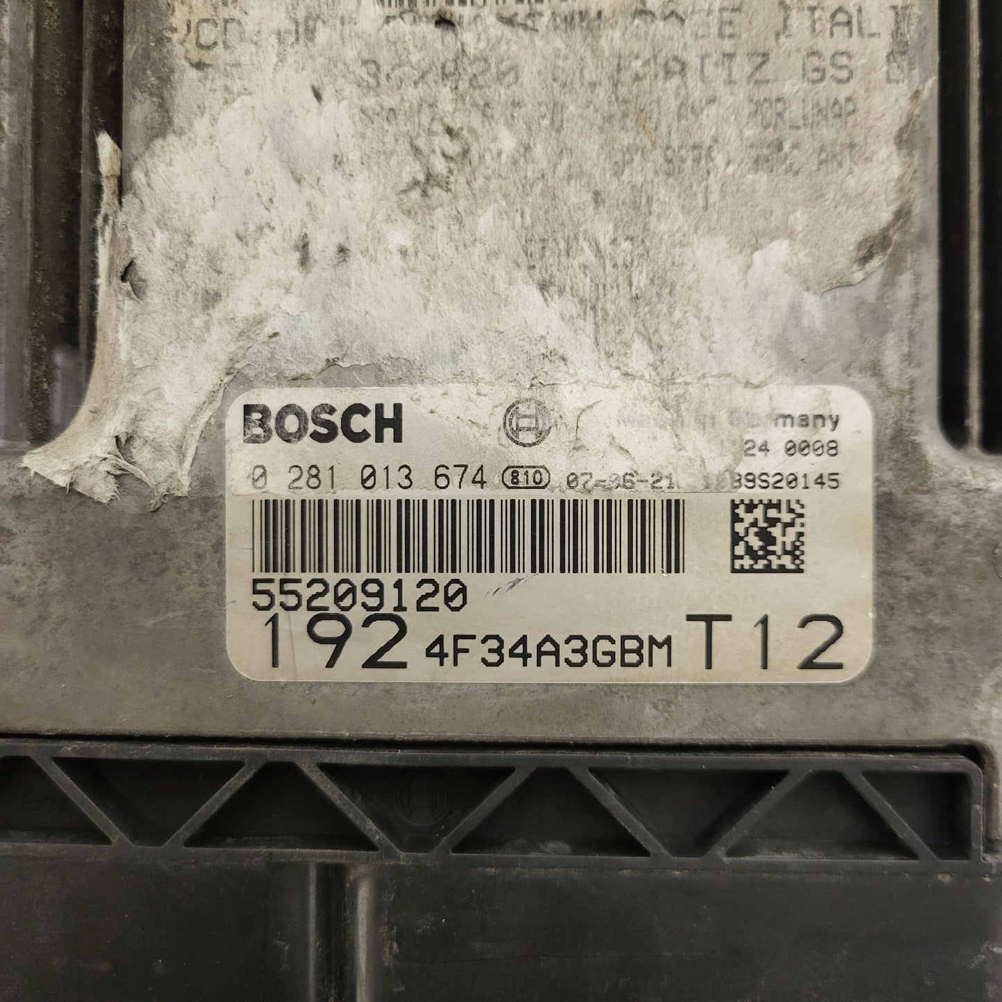 FIAT STILO ECU / 0281013674 / 55209120 / BOSCH