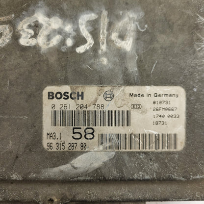 Peugeot Citroen ECU / 0261204788 / 9631528780 / MA3.1 / BOSCH