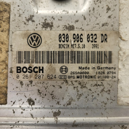 VW SEAT ŠKODA 1.0 ECU / 030906032DR / 0261207624 / ME7.5.10 / BOSCH