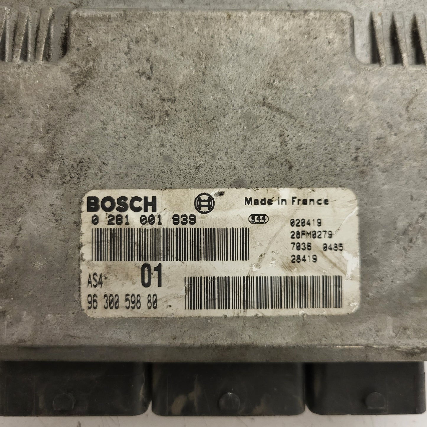 Citroen Saxo Peugeot 106 ECU / 0281001839 / 9630059880 / AS4 / BOSCH