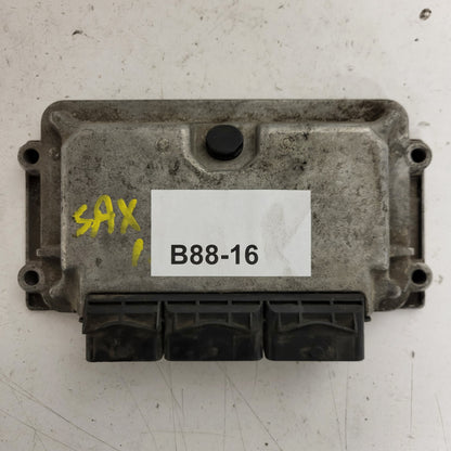 Citroen Saxo Peugeot 106 ECU / 0281001839 / 9630059880 / AS4 / BOSCH