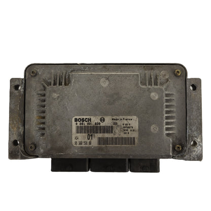 Citroen Saxo Peugeot 106 ECU / 0281001839 / 9630059880 / BOSCH