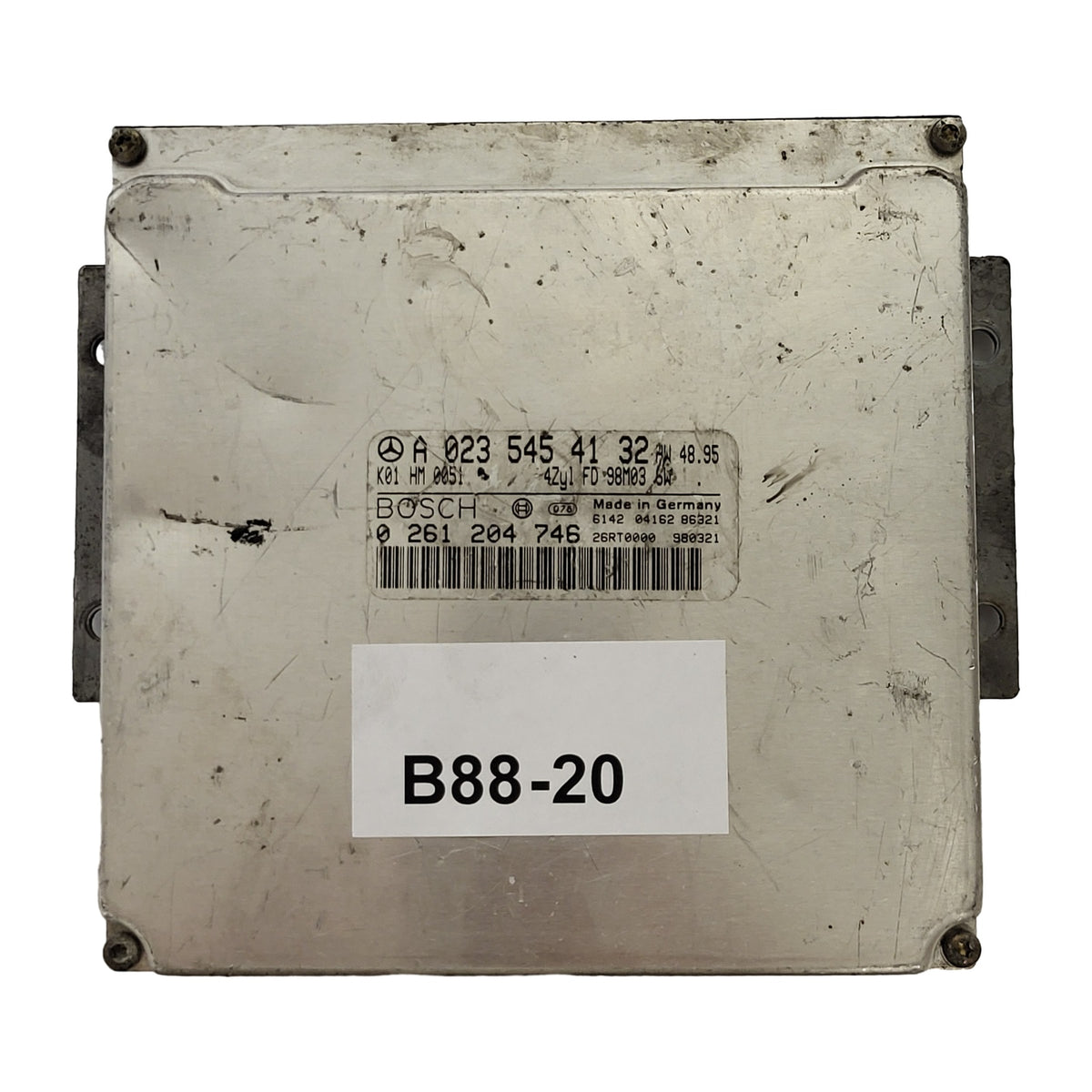 MERCEDES BENZ SLK ECU / A0235454132 / 0261204746 / BOSCH - B88-20 - 1