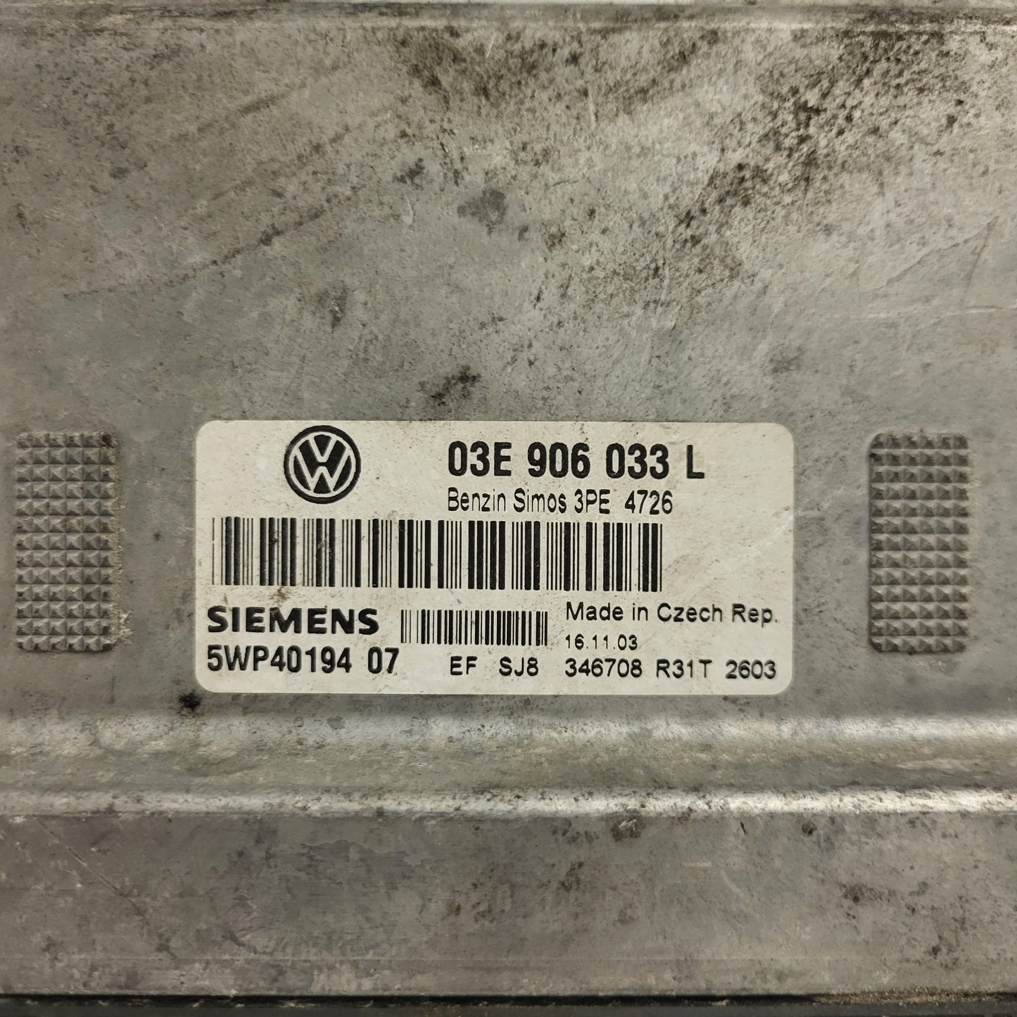 VW POLO 1.2 ECU / 03E906033L / 5WP40194 07 / SIEMENS