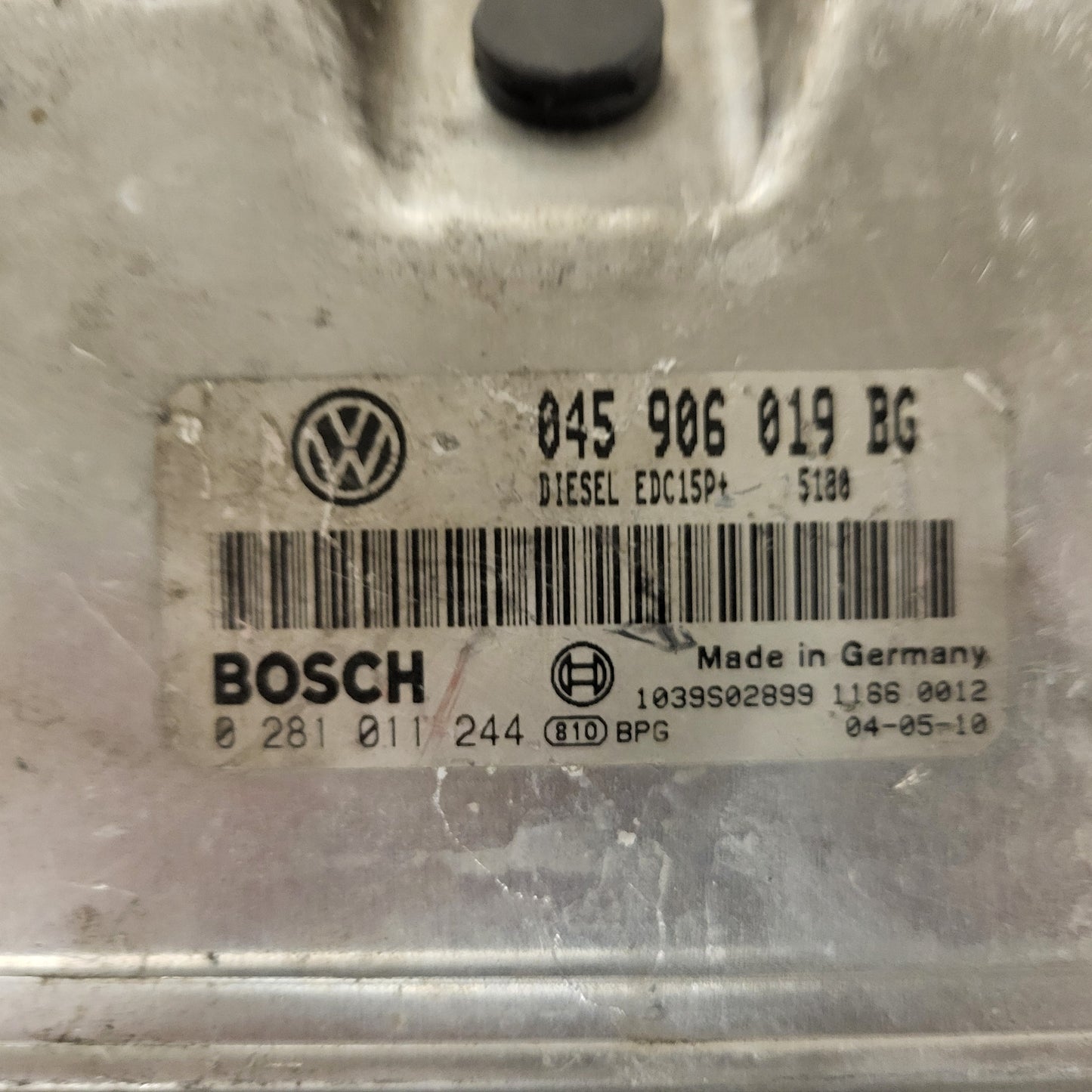 VW ŠKODA ECU / 045906019BG / 0281011244 / EDC15P+ / BOSCH