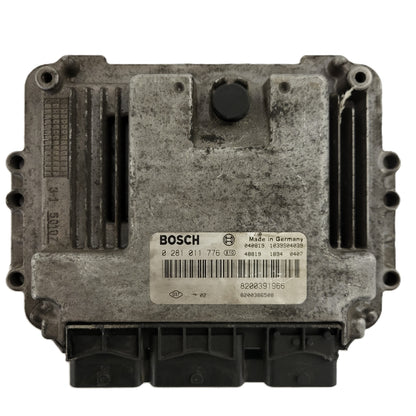 Renault 1.9DCI ECU / 0281011776 / 8200391966 / 8200386508 / BOSCH