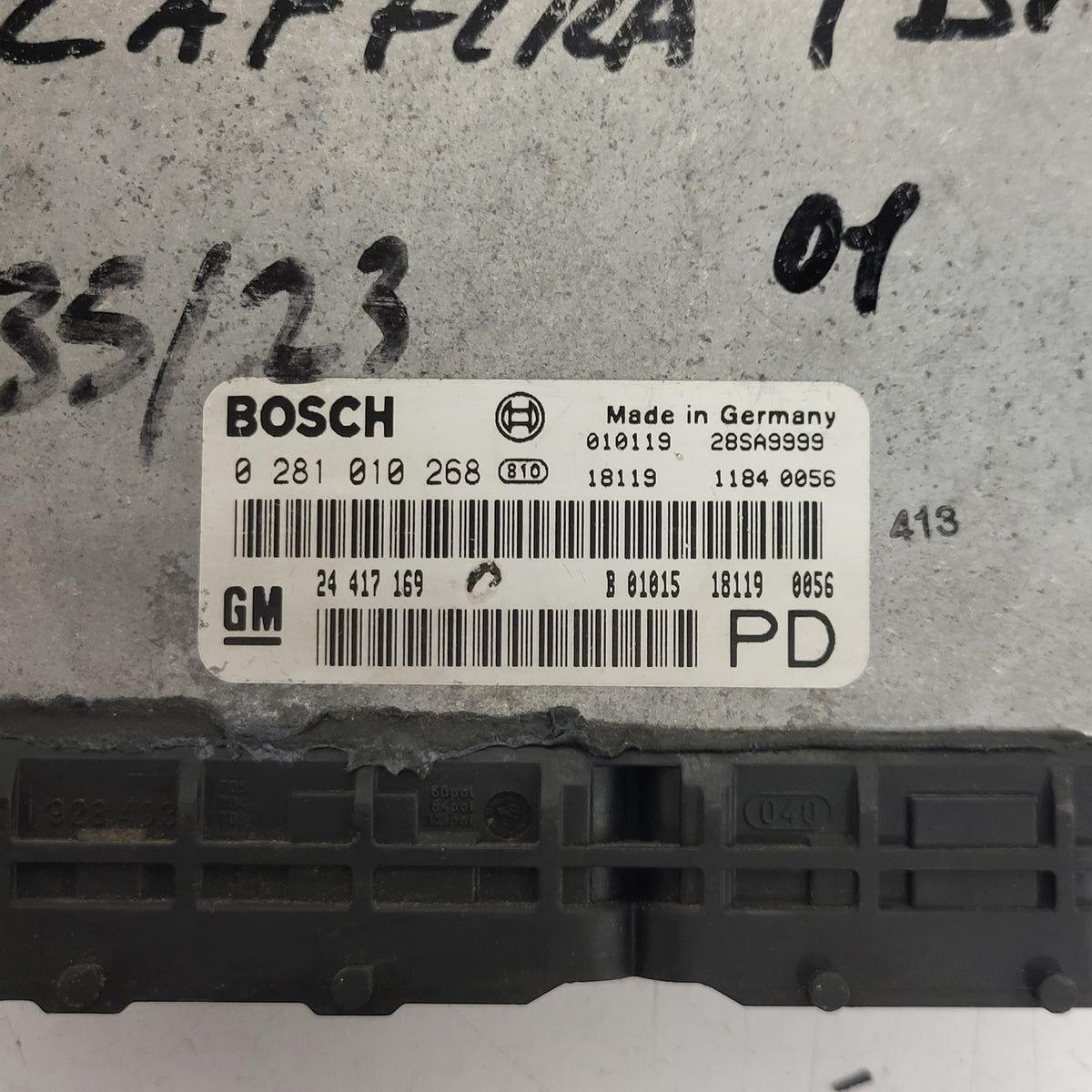 Opel Zafira 2.0 ECU / 0281010268 / 24417169 / BOSCH - B90-06 - 2