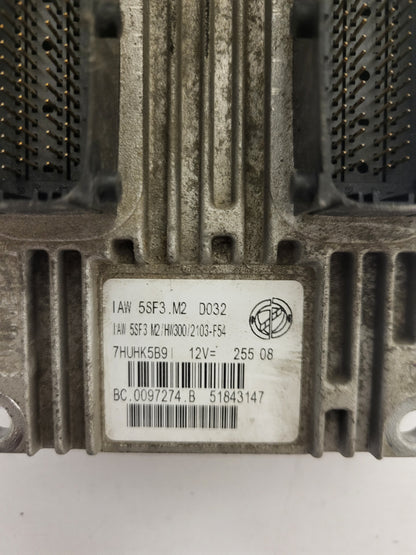 FIAT GRENDE PUNTO ECU / IAW 5SF3.M2 / 51843147 / HW300 / MAGNETI MARELLI