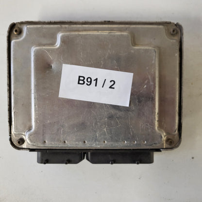 VW VOLKSWAGEN ECU / 038906019LQ / 0281011144 / EDC15P + / BOSCH
