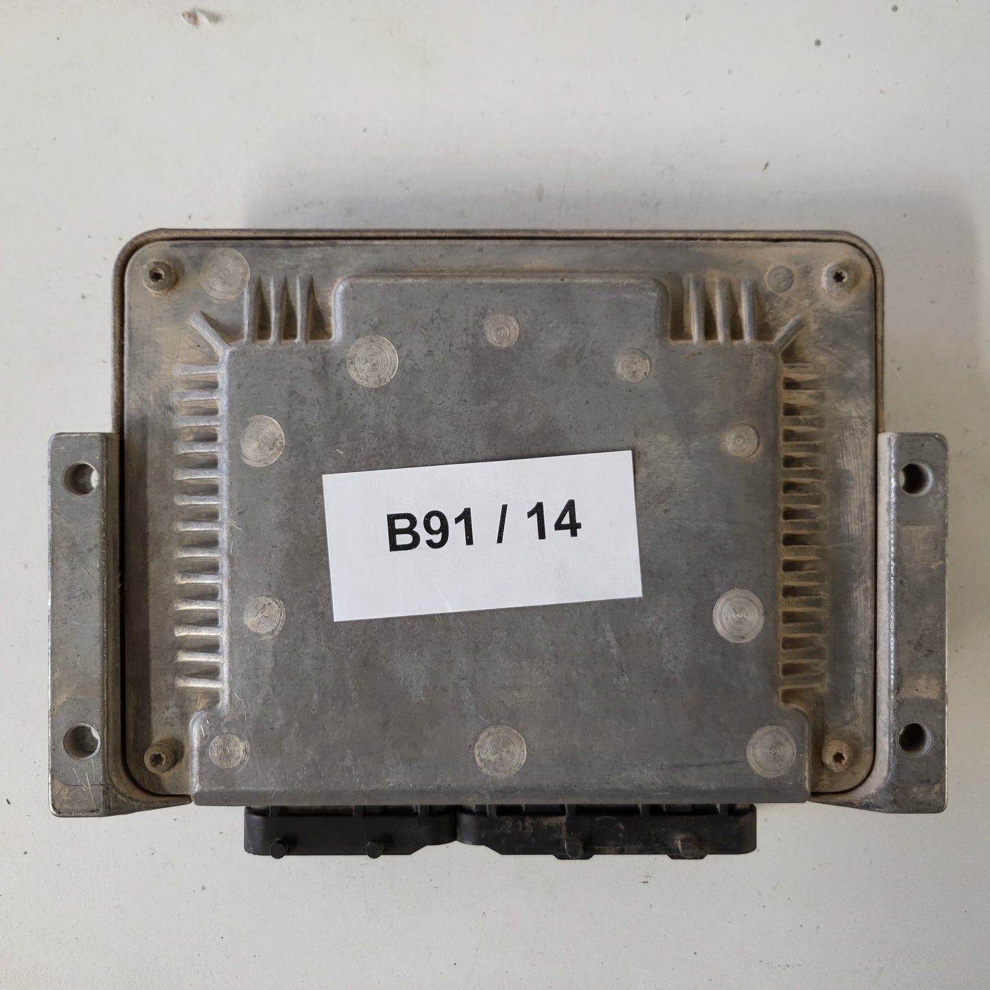 Fiat STILO JTD ECU / 0281010337 / 73501237 / 19242WBA / BOSCH