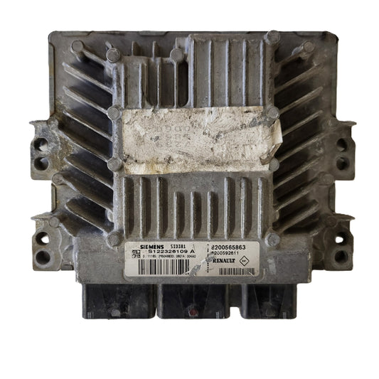 RENAULT MEGANE SCENIC ECU / S122326109A / 8200565863 / 8200592611 SID301 SIEMENS