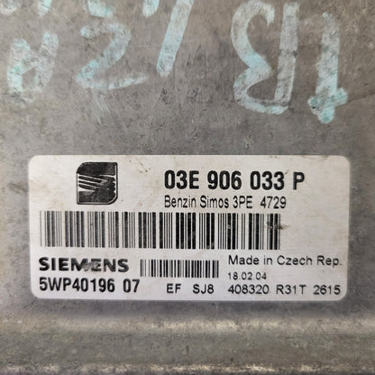 SEAT IBIZA 1.2 ECU / 03E906033P / 5WP40196 07 / 5WP4019607 / SIEMENS