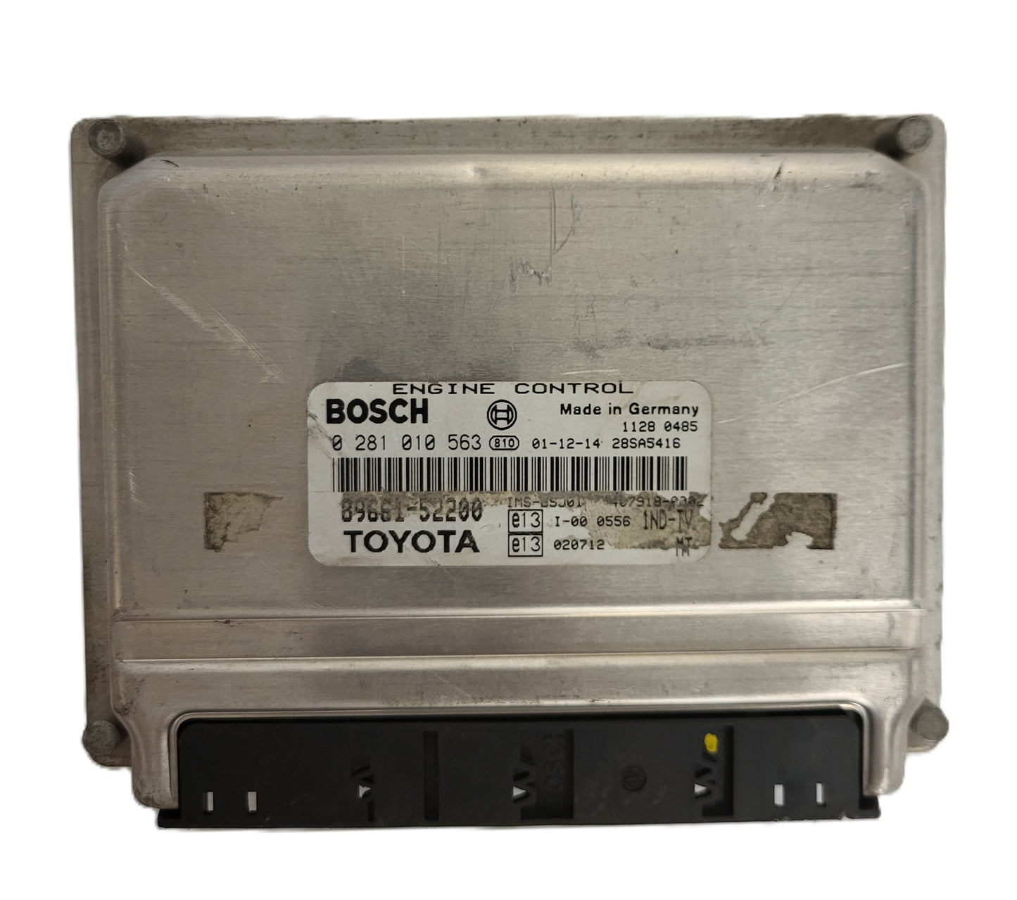 TOYOTA YARIS ECU / 0281010563 / 89661-52200 / BOSCH