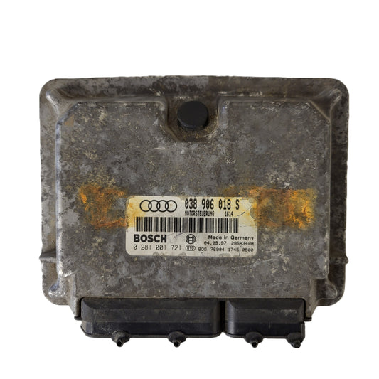 Audi A4 ECU / 038906018S / 0281001721 / BOSCH
