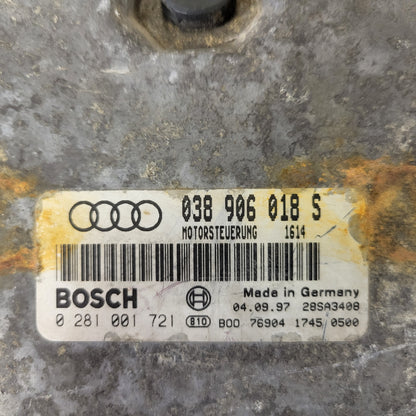 Audi A4 ECU / 038906018S / 0281001721 / BOSCH