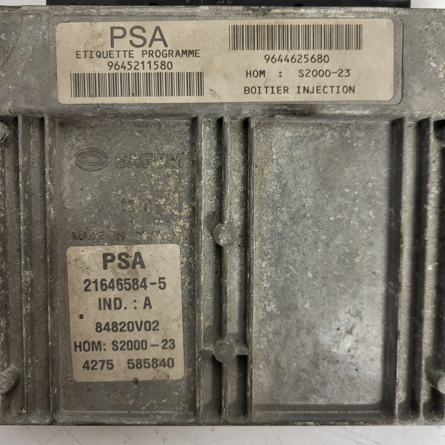 PEUGEOT 206 ECU / 21646584-5 / 9645211580 / 9644625680 / S2000-23