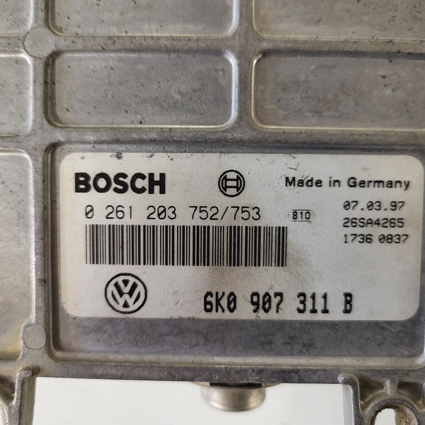 VW POLO SEAT IBIZA CORDOBA ECU / 0261203752/753 / 6K0907311B / BOSCH
