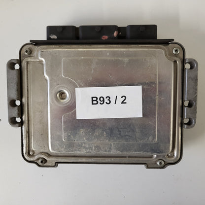 Renault 1.9DCI ECU / 0281011776 / 8200391966 / 8200386508 / BOSCH