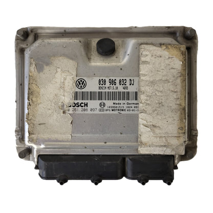 SEAT AROSA 1.0 ECU / 0261208097 / 030906032DJ / BOSCH