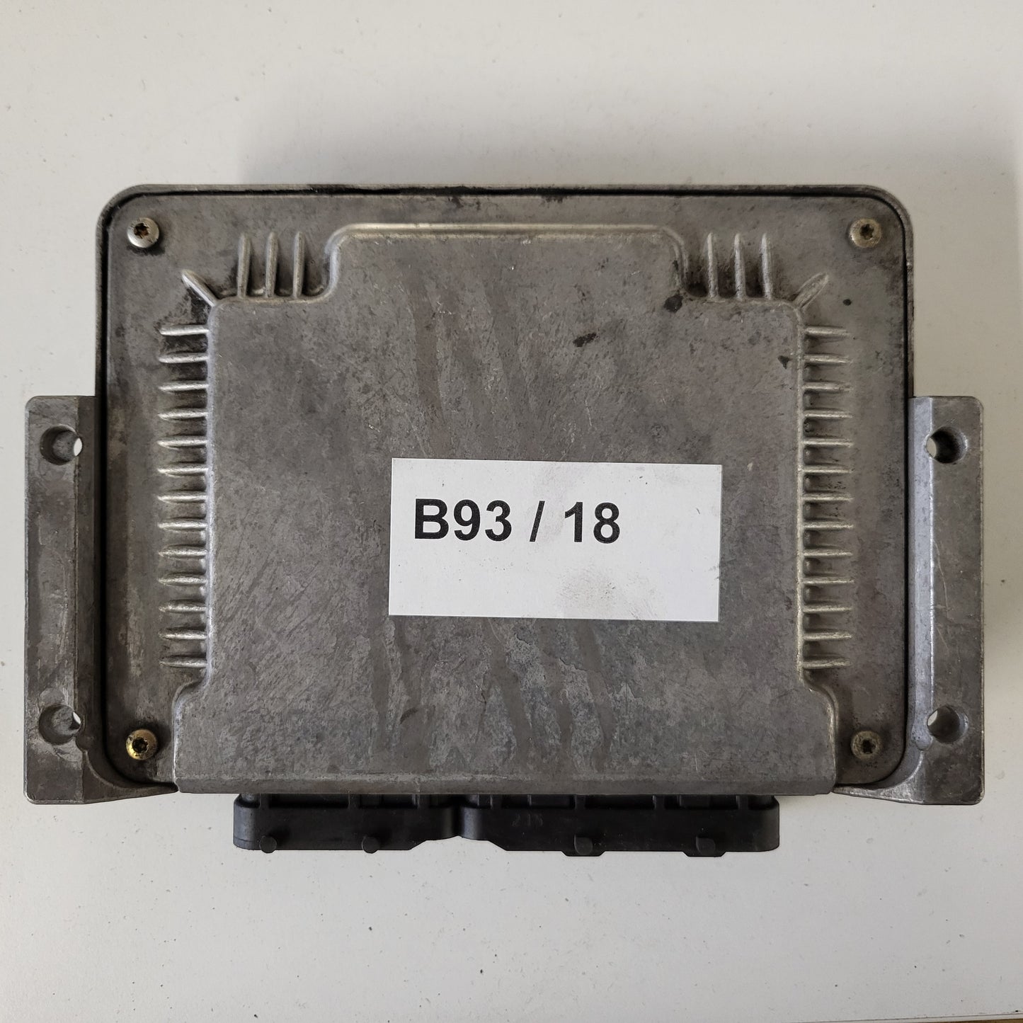 ALFA 147 ECU / 0281010332 / 55185365 / BOSCH