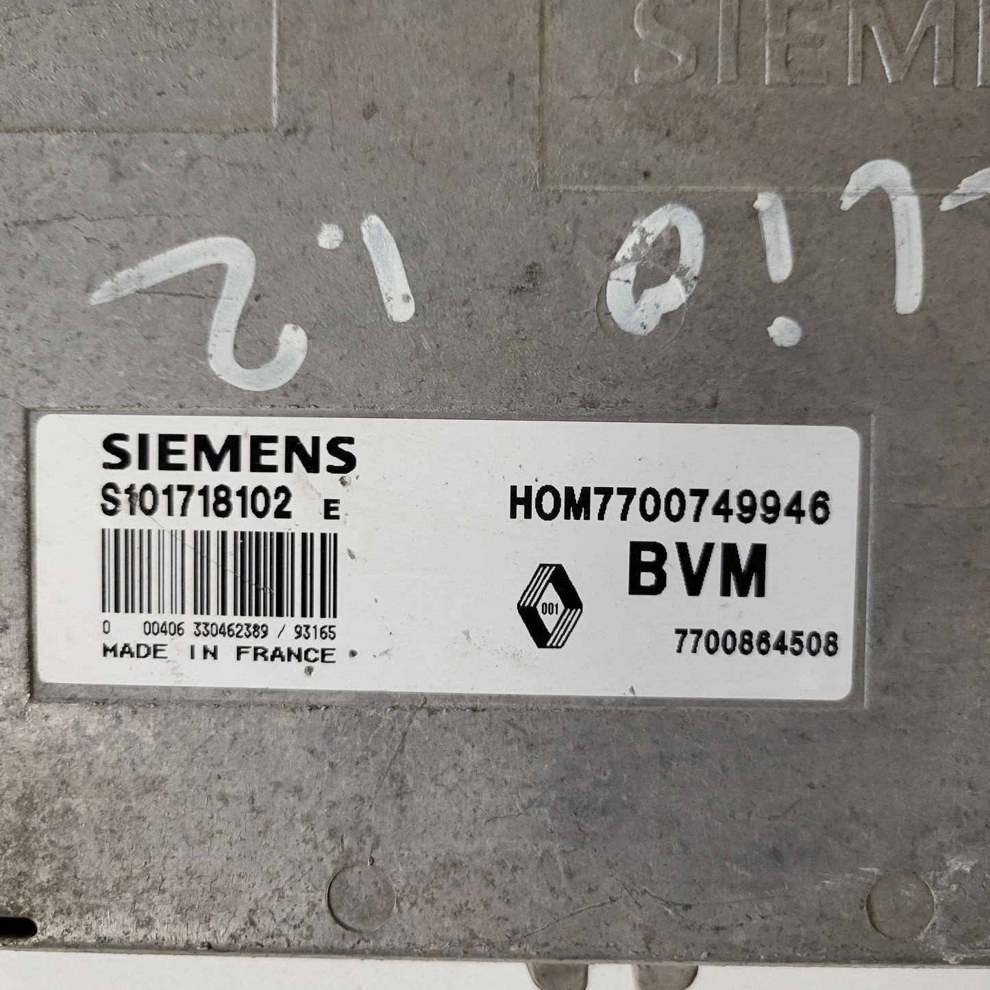 Renault Clio ECU / S101718102 / HOM 7700749946 / 7700864508 / SIEMENS