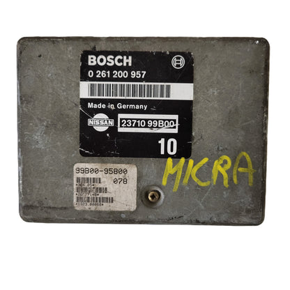 NISSAN ECU / 0261200957 / 2371099B00 / 99B00-95800 / BOSCH