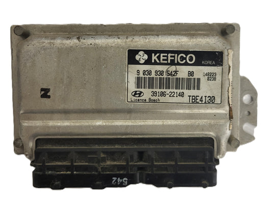 HYUNDAI GETZ ECU / 39106-22140 / 9030930542F / TBE4I30 / KEFICO