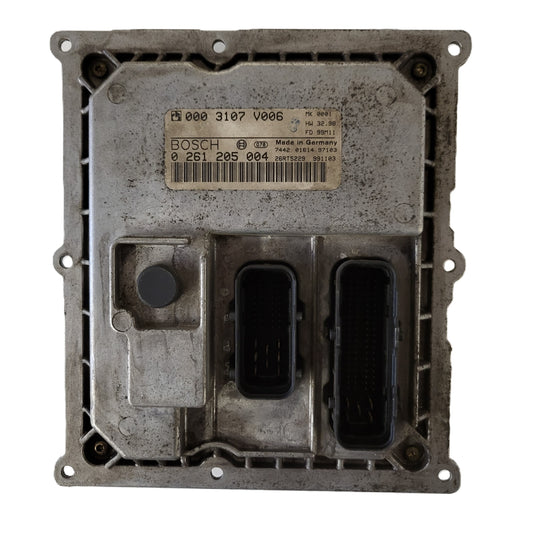 SMART FORTWO ECU / 0261205004 / 0003107V006 / HW 32.98 / BOSCH