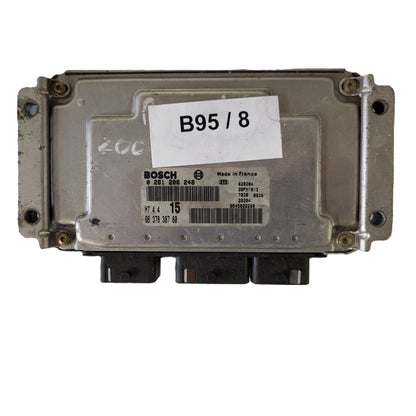 Peugeot Citroen ECU / 0261206246 / M7.4.4 / 9637838780 / BOSCH