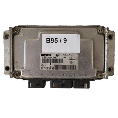 Peugeot Citroen ECU / 0261206246 / M7.4.4 / 9637838780 / BOSCH