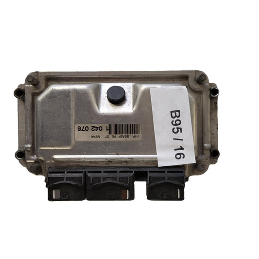 Peugeot Citroen ECU / 0261206246 / M7.4.4 / 9637838780 / BOSCH