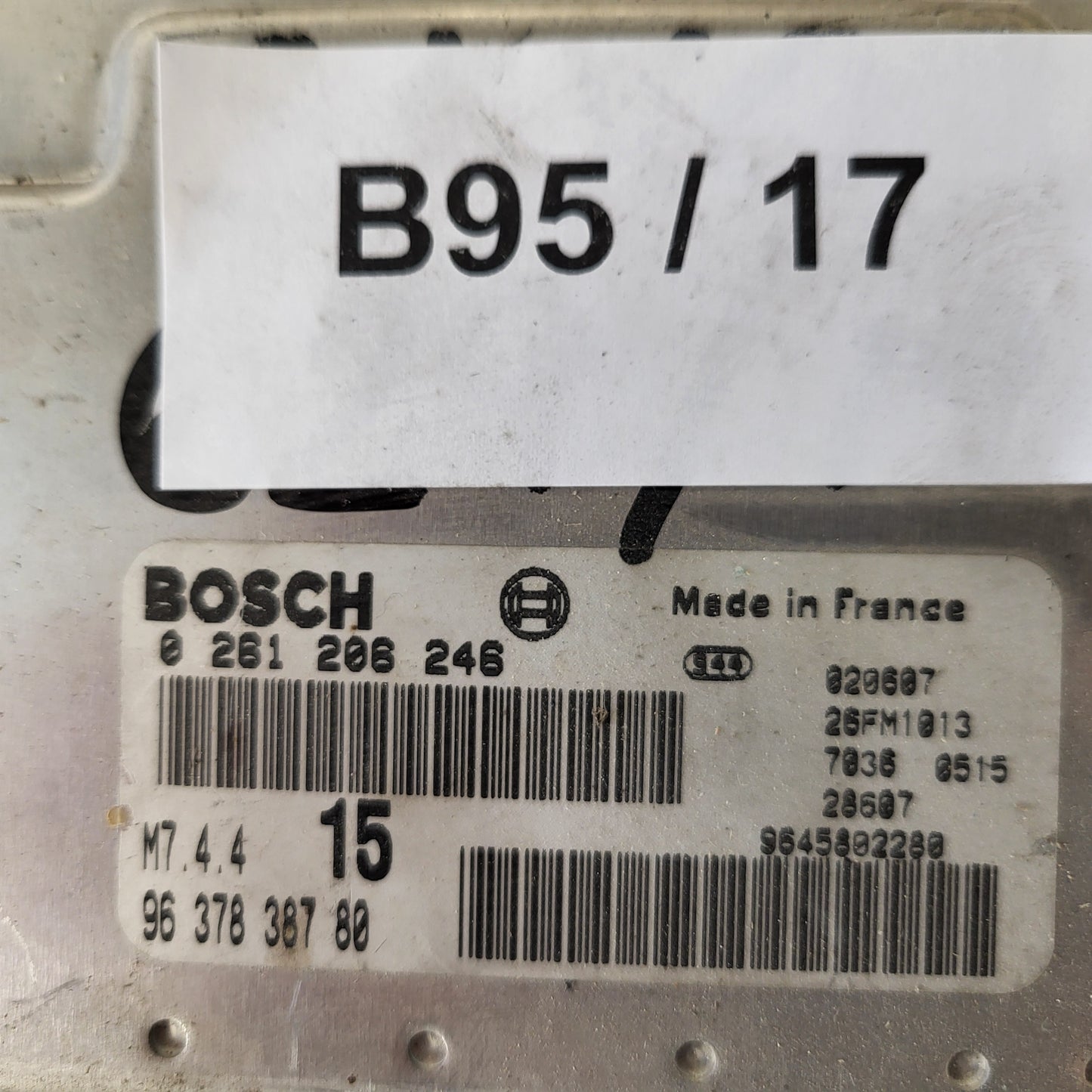 Peugeot Citroen ECU / 0261206246 / M7.4.4 / 9637838780 / BOSCH