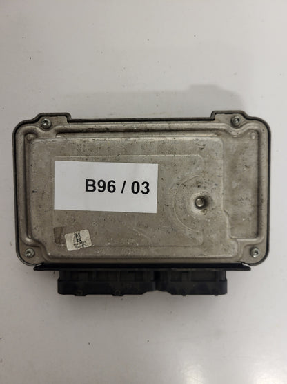 TOYOTA YARIS 1KR-FE ECU / 0261208841 / 89661-0D270 / BOSCH