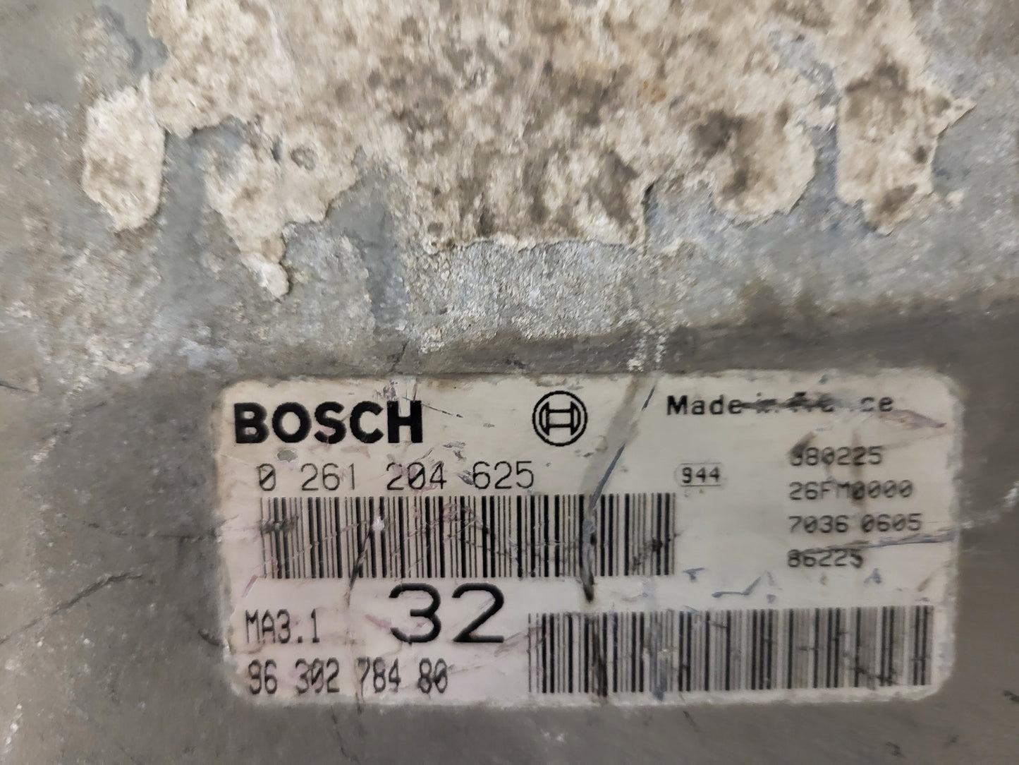PEUGEOT CITROEN 106 SAXO ECU / 0261204625 / 9630278480 / MA3.1 / BOSCH