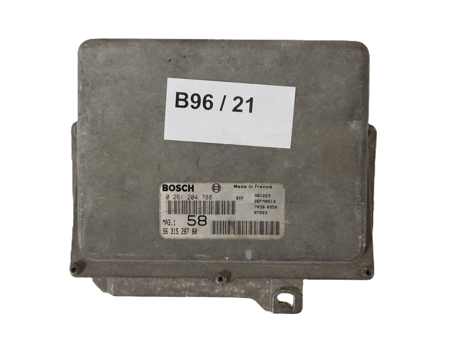 Peugeot Citroen ECU / 0261204788 / 9631528780 / BOSCH